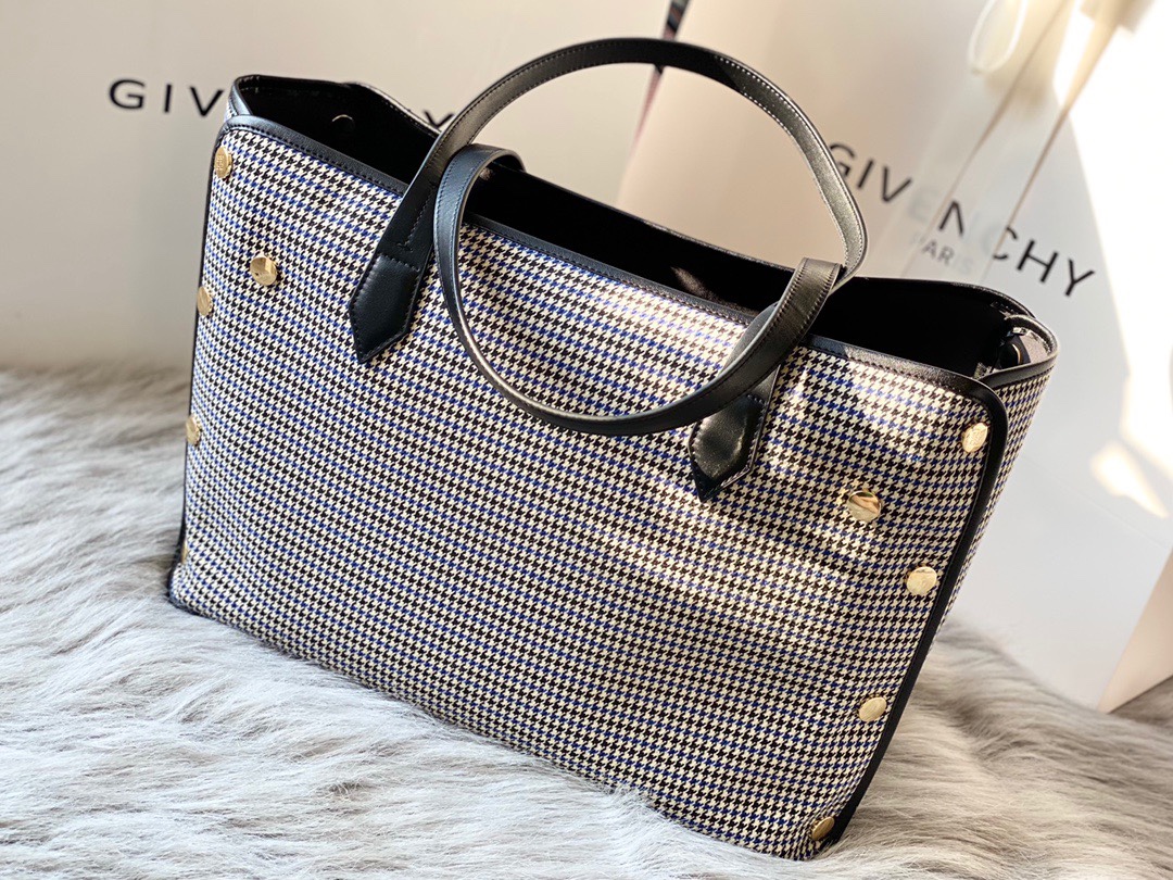 Givenchy Bond Medium Bag Multicolor/Beige For Women 16.5in/42cm