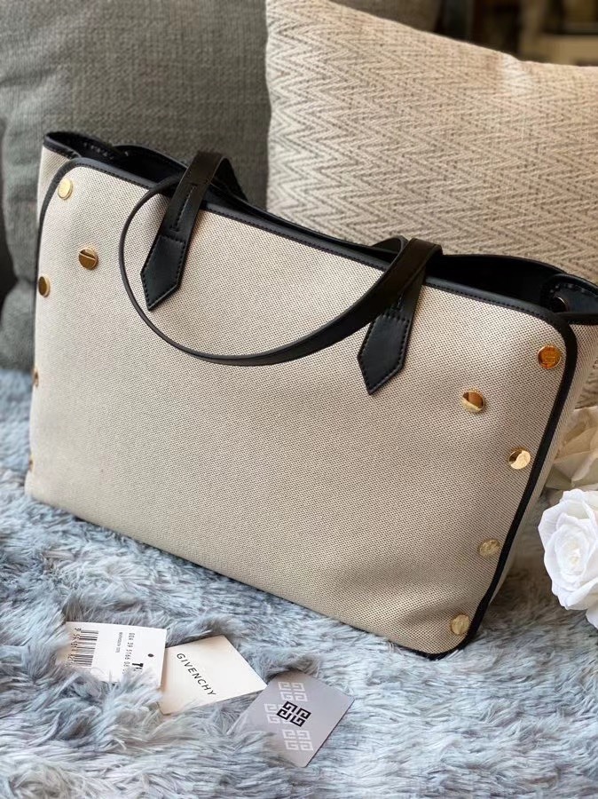 Givenchy Bond Medium Bag Multicolor/Beige For Women 16.5in/42cm