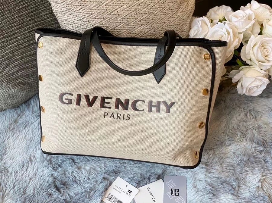 Givenchy Bond Medium Bag Multicolor/Beige For Women 16.5in/42cm