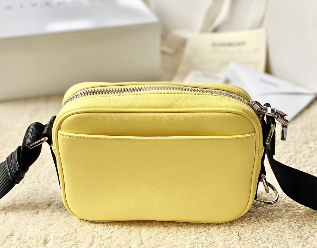 Givenchy Camera Bag Blue/Black/Yellow For Women 7.75in/19.7cm GIV158073