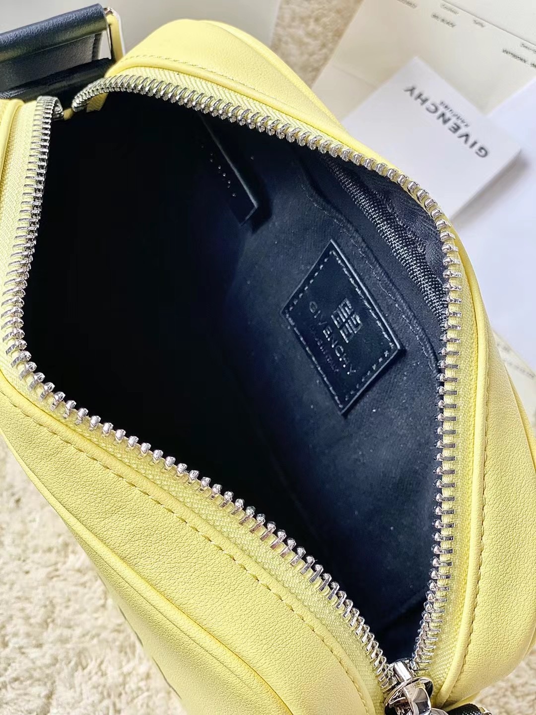 Givenchy Camera Bag Blue/Black/Yellow For Women 7.75in/19.7cm GIV158073