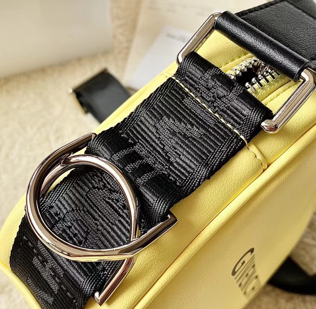 Givenchy Camera Bag Blue/Black/Yellow For Women 7.75in/19.7cm GIV158073