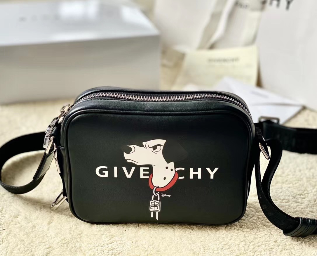Givenchy Camera Bag Blue/Black/Yellow For Women 7.75in/19.7cm GIV158073