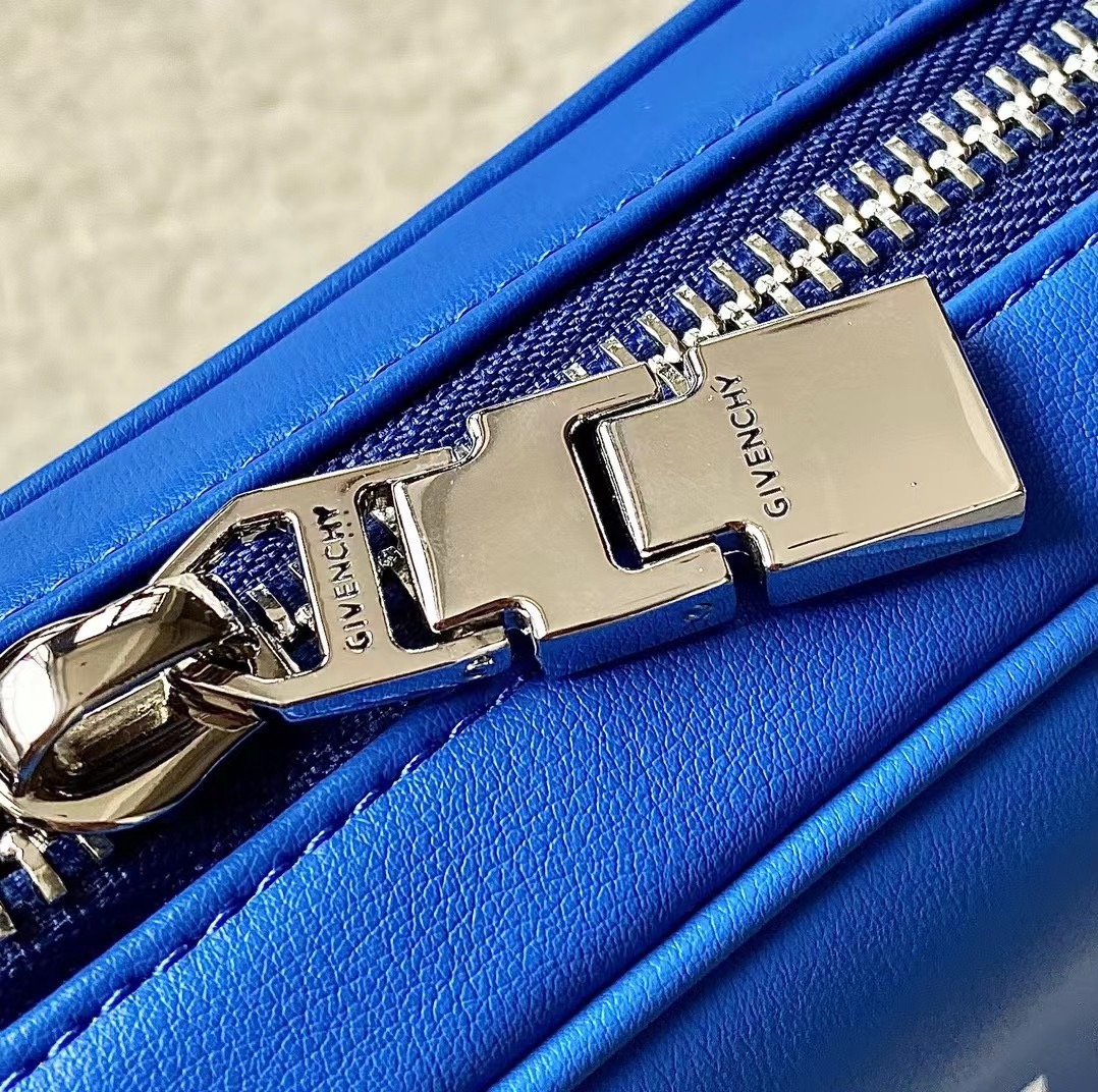 Givenchy Camera Bag Blue/Black/Yellow For Women 7.75in/19.7cm GIV158073