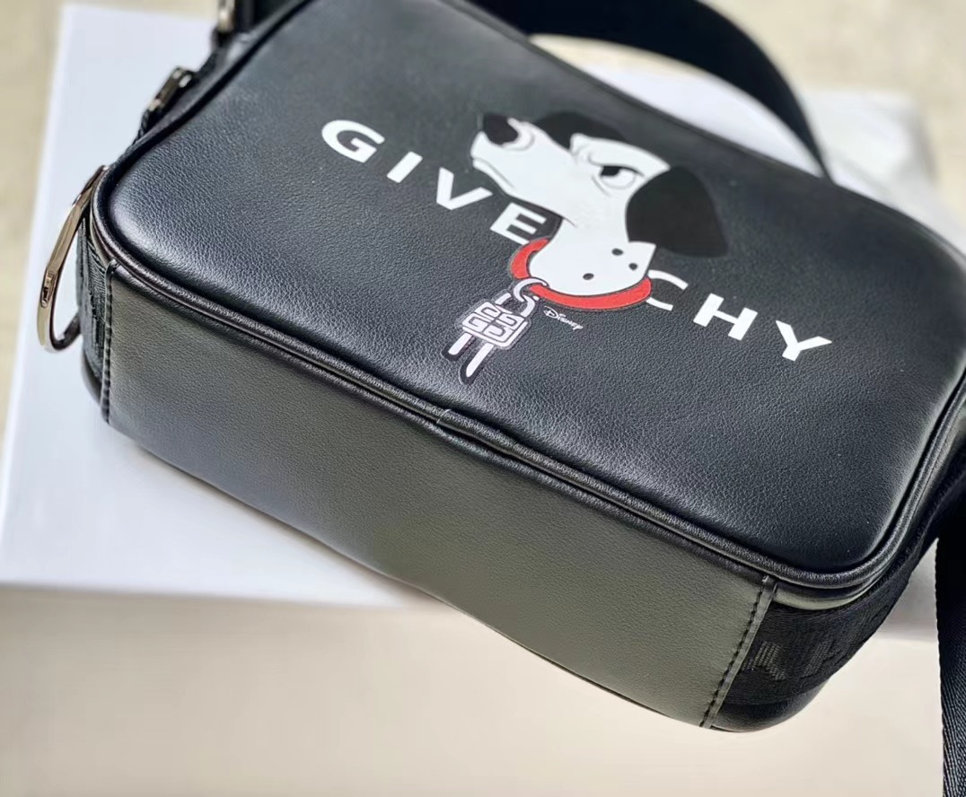 Givenchy Camera Bag Blue/Black/Yellow For Women 7.75in/19.7cm GIV158073