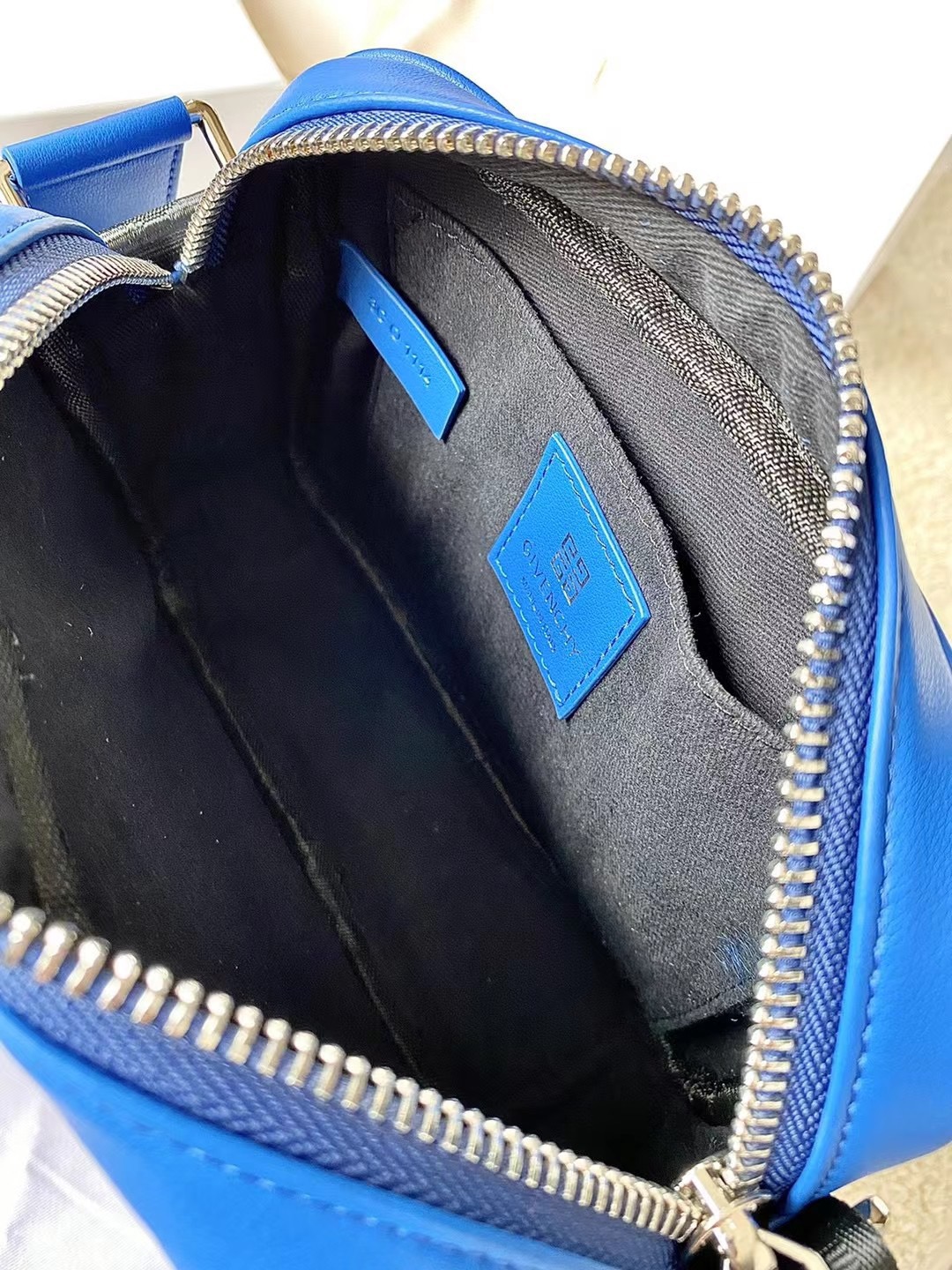 Givenchy Camera Bag Blue/Black/Yellow For Women 7.75in/19.7cm GIV158073