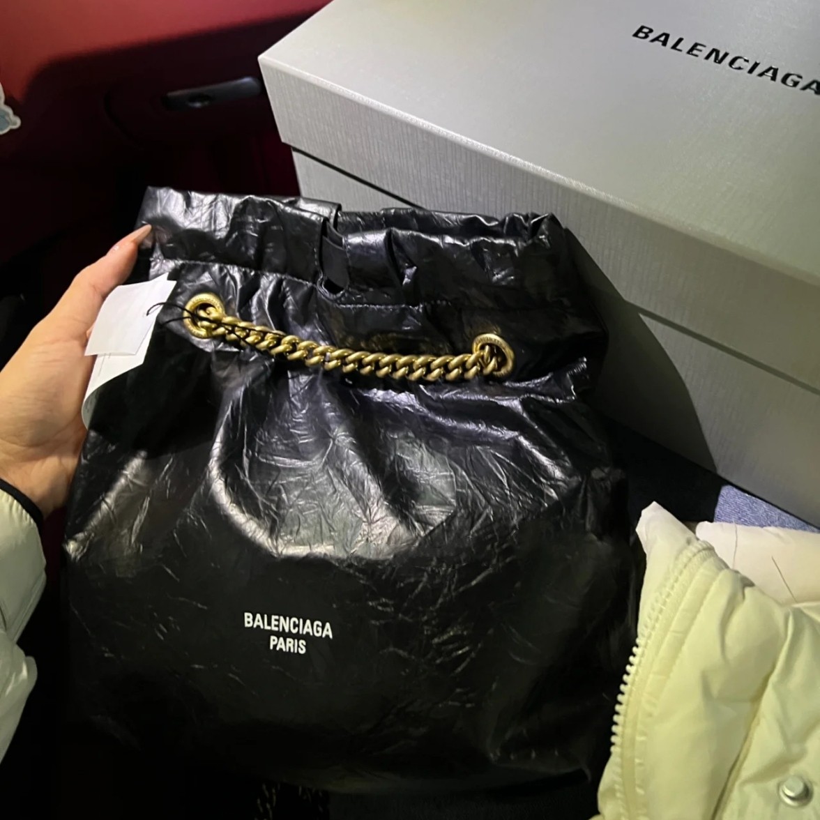 Ba1en*iaga Crush Small Tote Bag Black For Women 10.2in/25.9cm 742942210IT1000