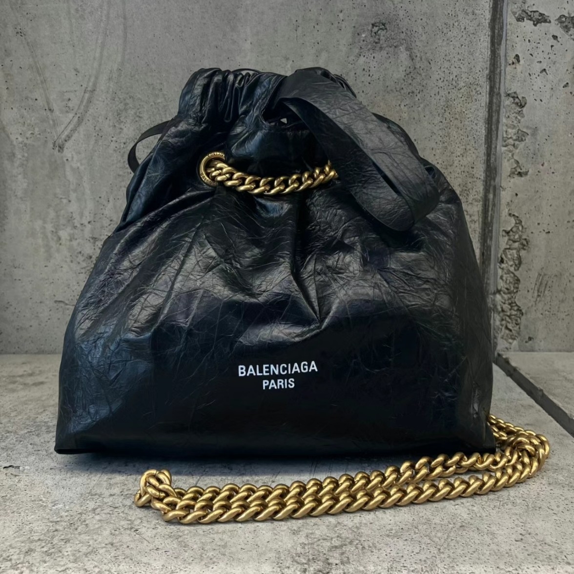 Ba1en*iaga Crush Small Tote Bag Black For Women 10.2in/25.9cm 742942210IT1000