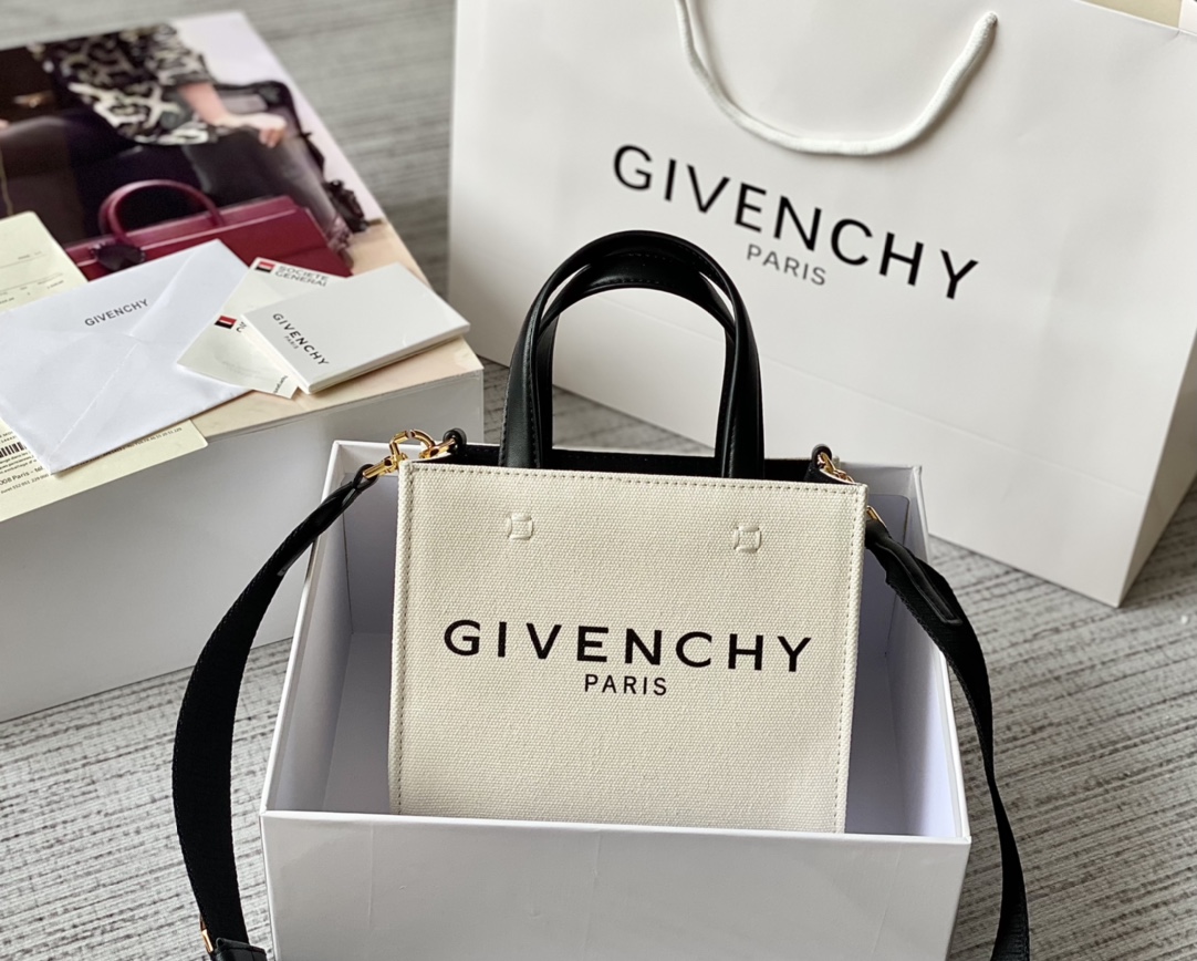 Givenchy Mini G Tote Shopping Bag Black/Beige For Women 7.5in/19cm BB50N0B1F1-001
