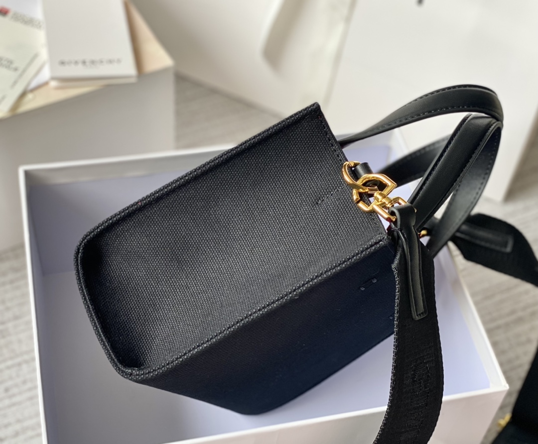 Givenchy Mini G Tote Shopping Bag Black/Beige For Women 7.5in/19cm BB50N0B1F1-001