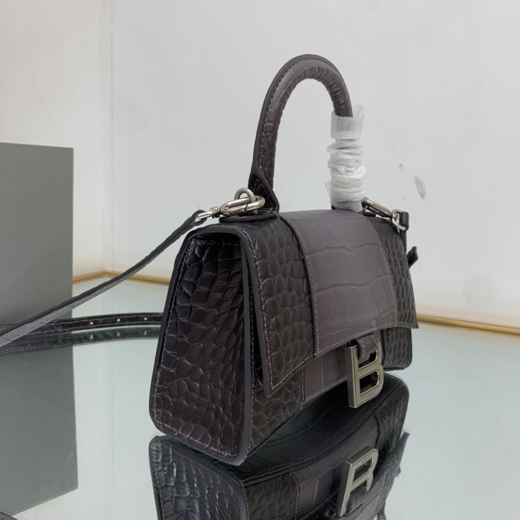 Ba1en*iaga Hourglass Small Handbag Black/Pink For Women 9in/22.9cm