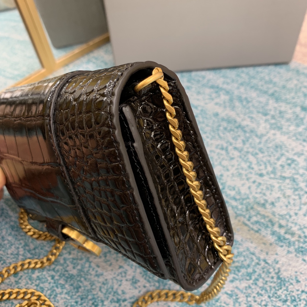 Ba1en*iaga Hourglass Wallet Pink/Burgundy/Dark Green/Black For Women 7.6in/19cm 6560501LRGM6310