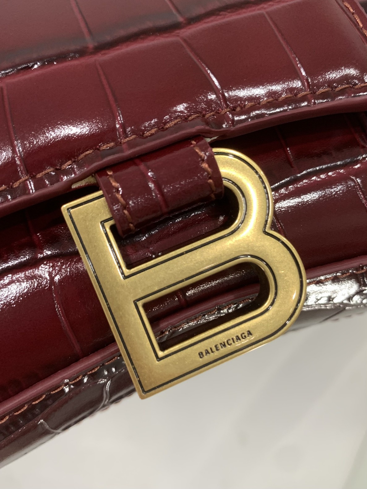 Ba1en*iaga Hourglass Wallet Pink/Burgundy/Dark Green/Black For Women 7.6in/19cm 6560501LRGM6310