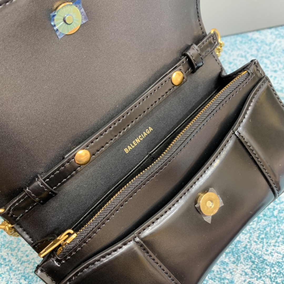 Ba1en*iaga Hourglass Wallet Black/Light Orange For Women 7.6in/19cm 6560501QJ4M1000