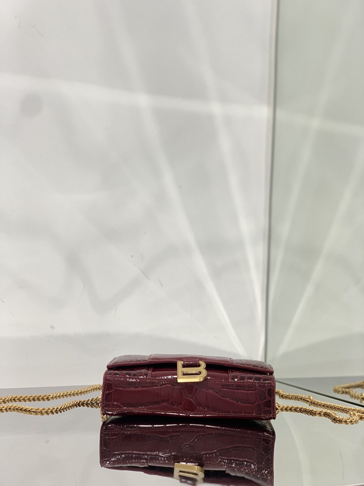 Ba1en*iaga Hourglass Wallet Pink/Burgundy/Dark Green/Black For Women 7.6in/19cm 6560501LRGM6310