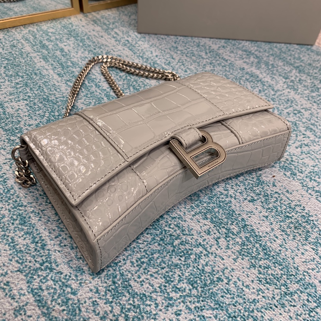 Ba1en*iaga Hourglass Wallet Silver/Grey/Gold/Green/Black For Women 7.6in/19cm 6560502UDF71000