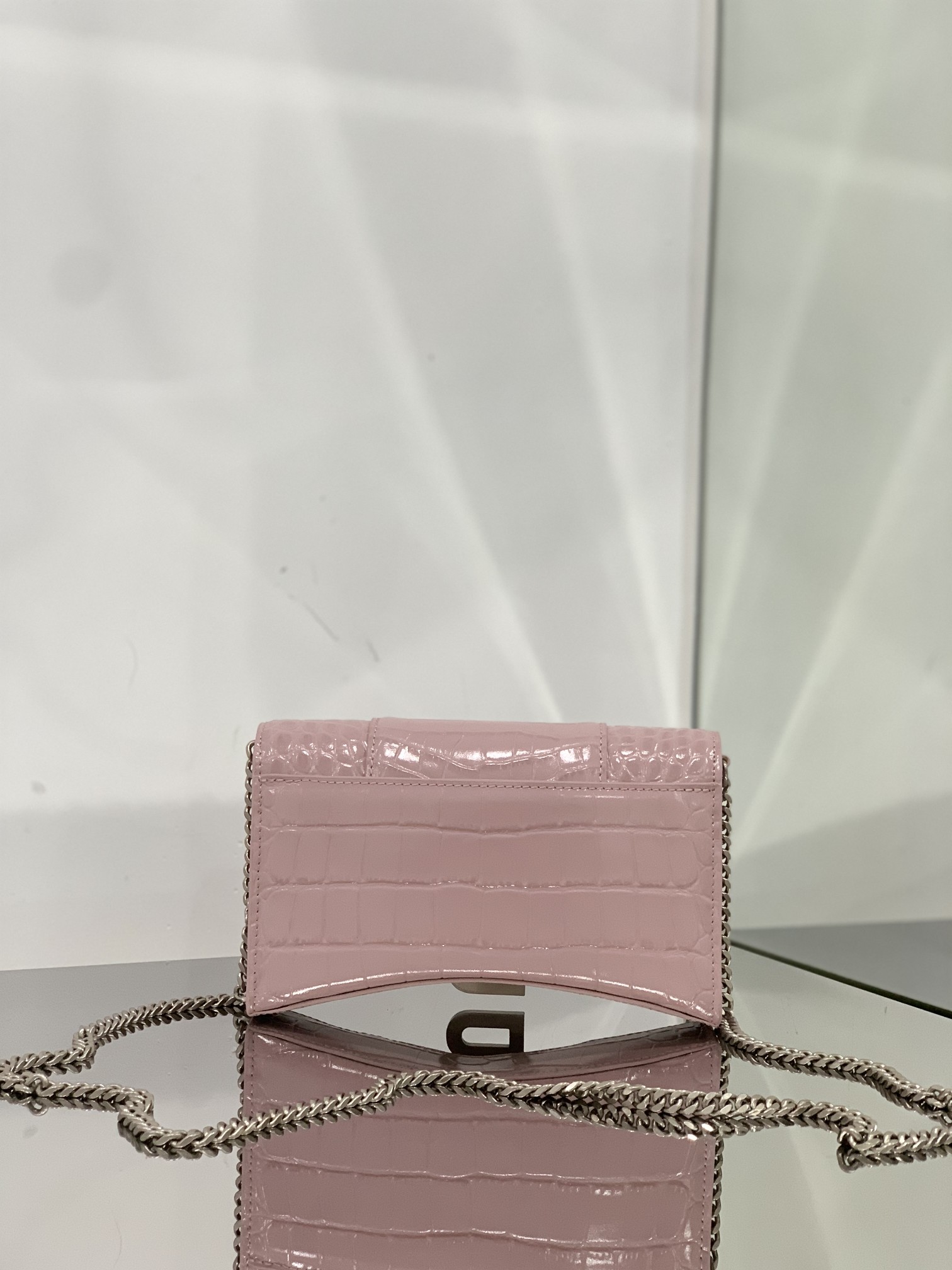Ba1en*iaga Hourglass Wallet Pink/Burgundy/Dark Green/Black For Women 7.6in/19cm 6560501LRGM6310