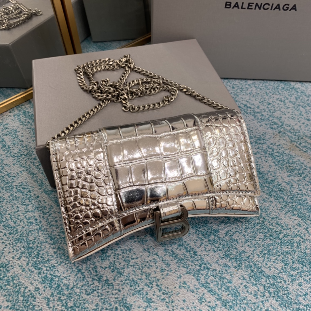 Ba1en*iaga Hourglass Wallet Silver/Grey/Gold/Green/Black For Women 7.6in/19cm 6560502UDF71000