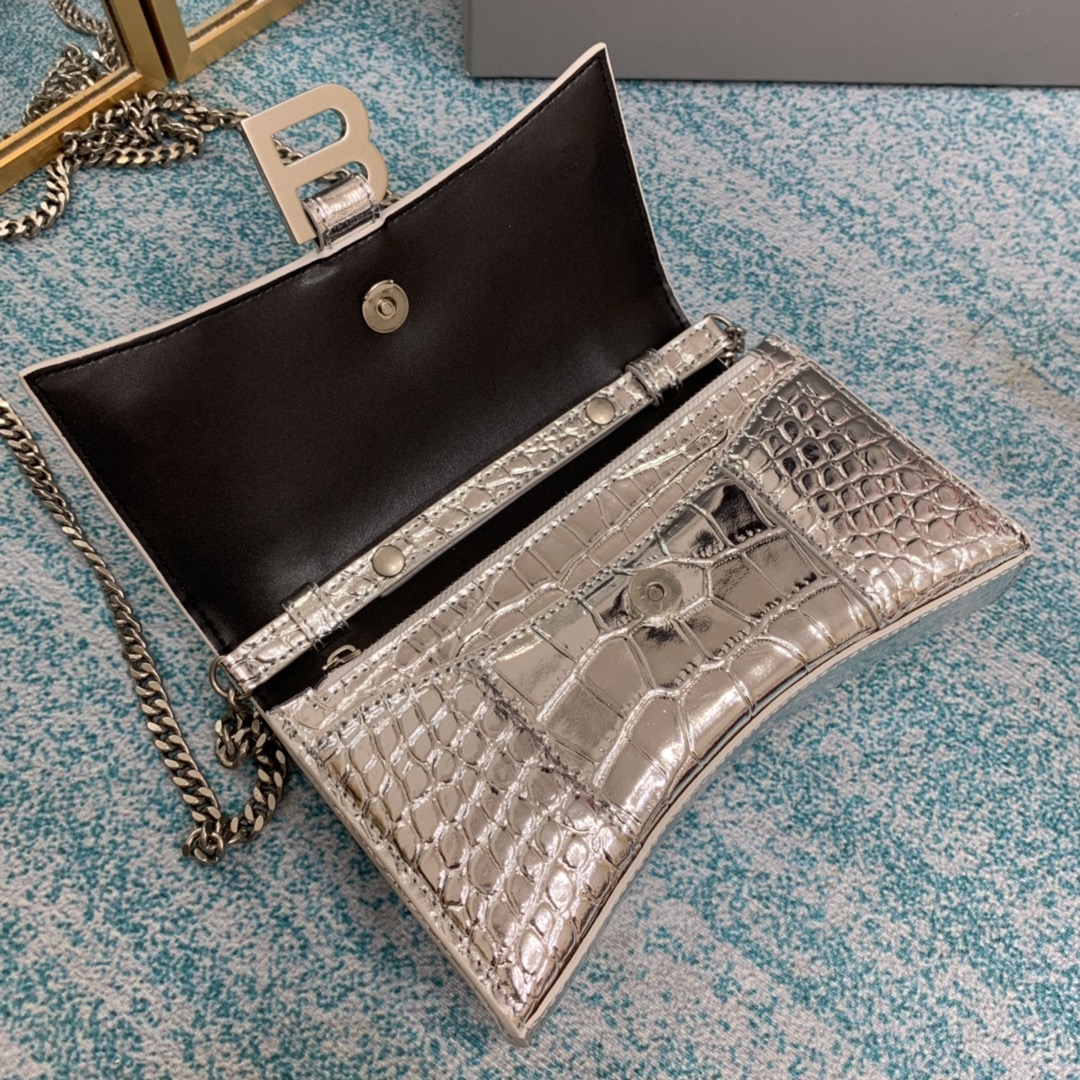 Ba1en*iaga Hourglass Wallet Silver/Grey/Gold/Green/Black For Women 7.6in/19cm 6560502UDF71000