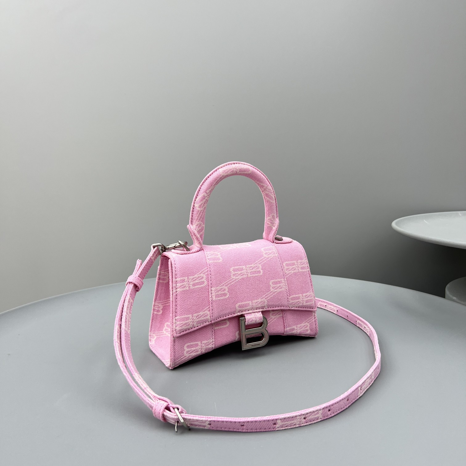 Ba1en*iaga Hourglass XS Handbag Pink/Blue For Women 7.4in/18.8cm