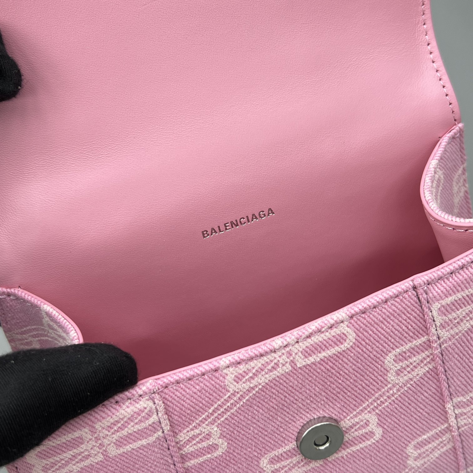 Ba1en*iaga Hourglass XS Handbag Pink/Blue For Women 7.4in/18.8cm