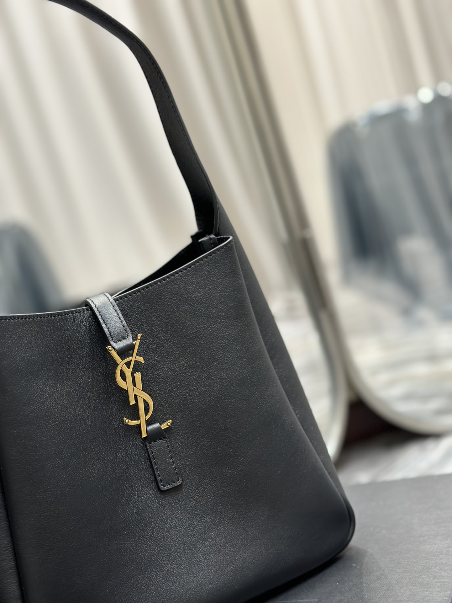 Sa1nt Lau*nt Le 5 A 7 Soft Small Black/Yellow/Burgundy For Women 9in/23cm 713938AAAUQ1000