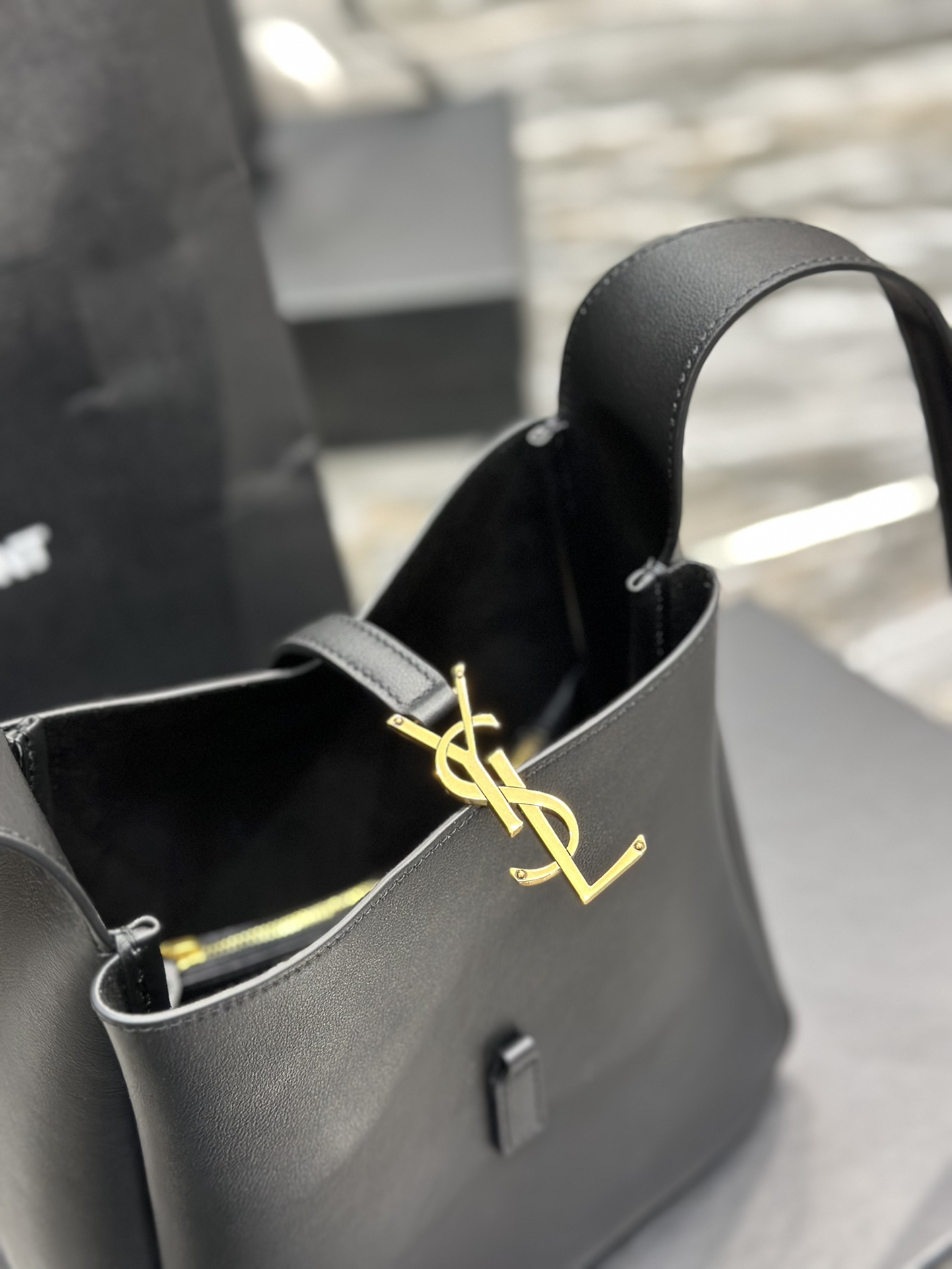 Sa1nt Lau*nt Le 5 A 7 Soft Small Black/Yellow/Burgundy For Women 9in/23cm 713938AAAUQ1000
