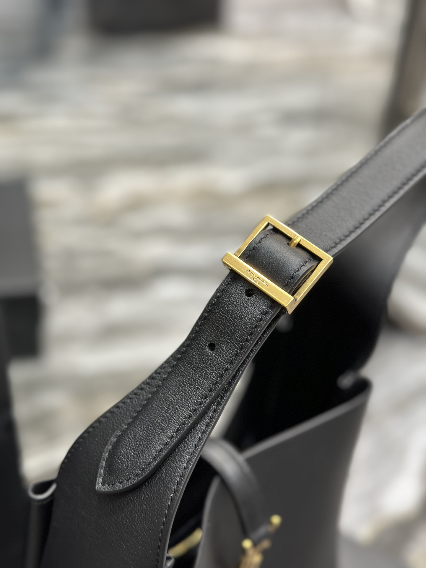 Sa1nt Lau*nt Le 5 A 7 Soft Small Black/Yellow/Burgundy For Women 9in/23cm 713938AAAUQ1000