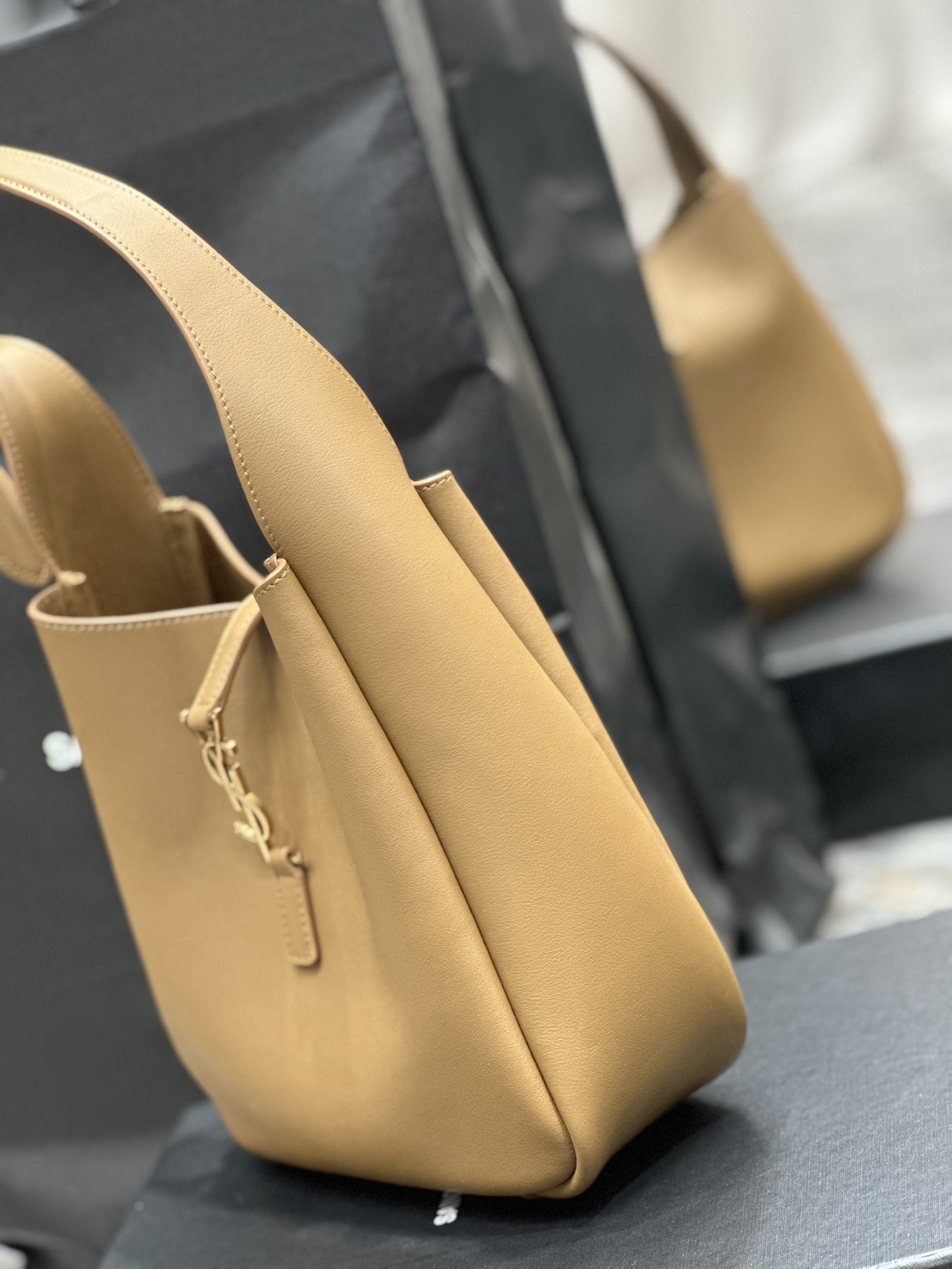 Sa1nt Lau*nt Le 5 A 7 Soft Small Black/Yellow/Burgundy For Women 9in/23cm 713938AAAUQ1000