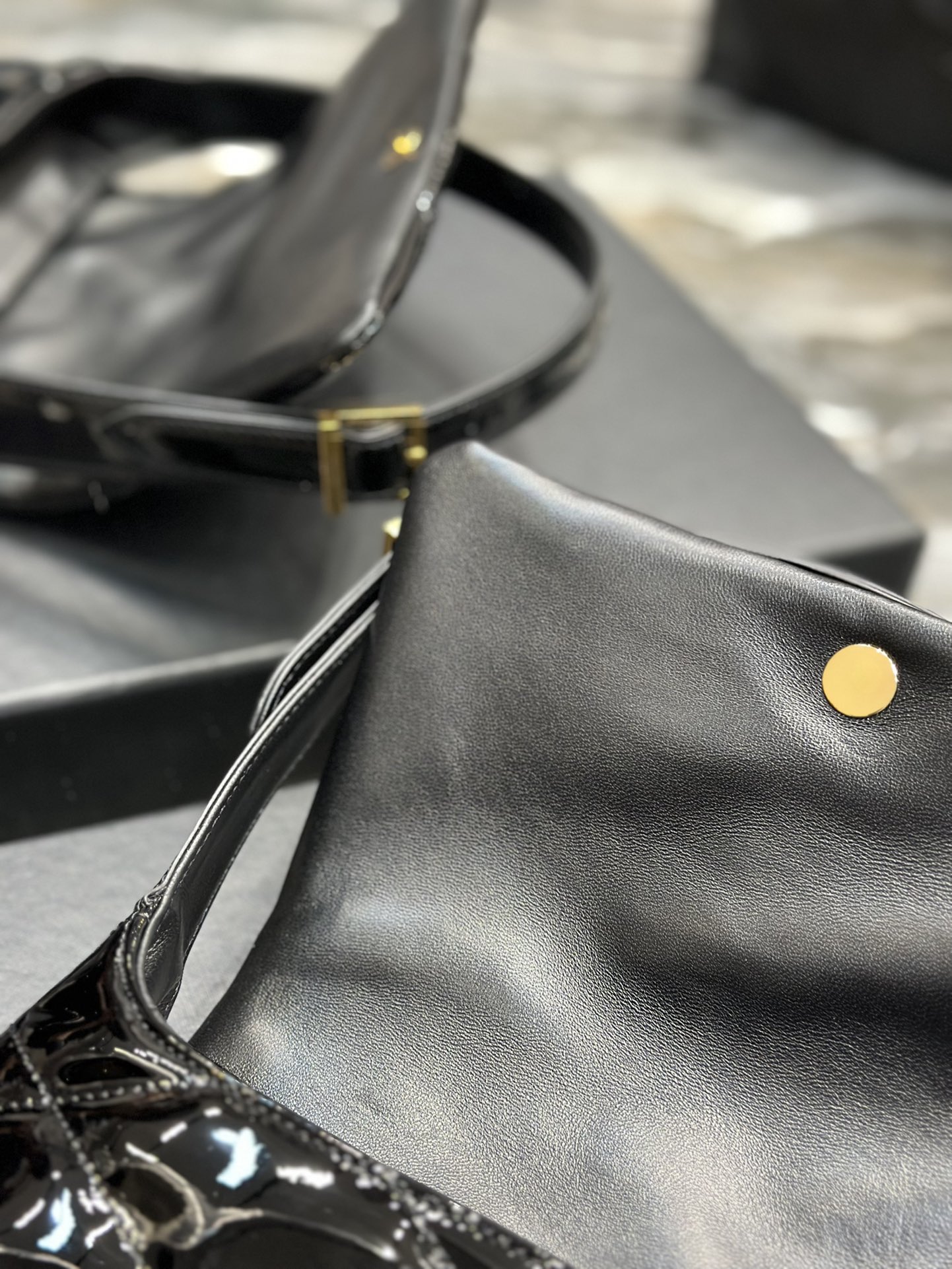 Sa1nt Lau*nt Le 5a7 Shoulder Bag Black For Women 9.4in/24cm SLAU-WY2177