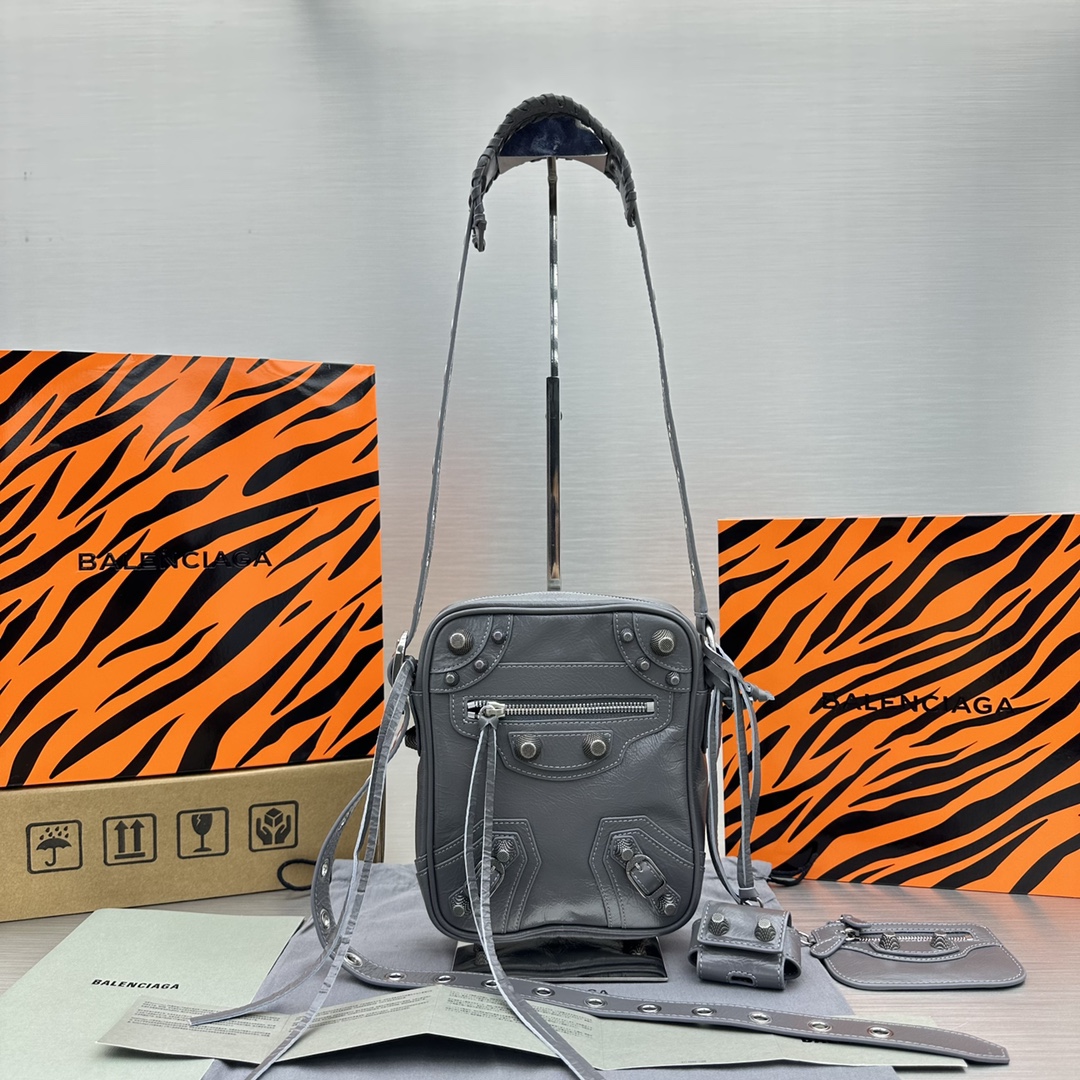 Ba1en*iaga Le Cagole Crossbody Bag Black/Grey For Women 7.8in/19.8cm
