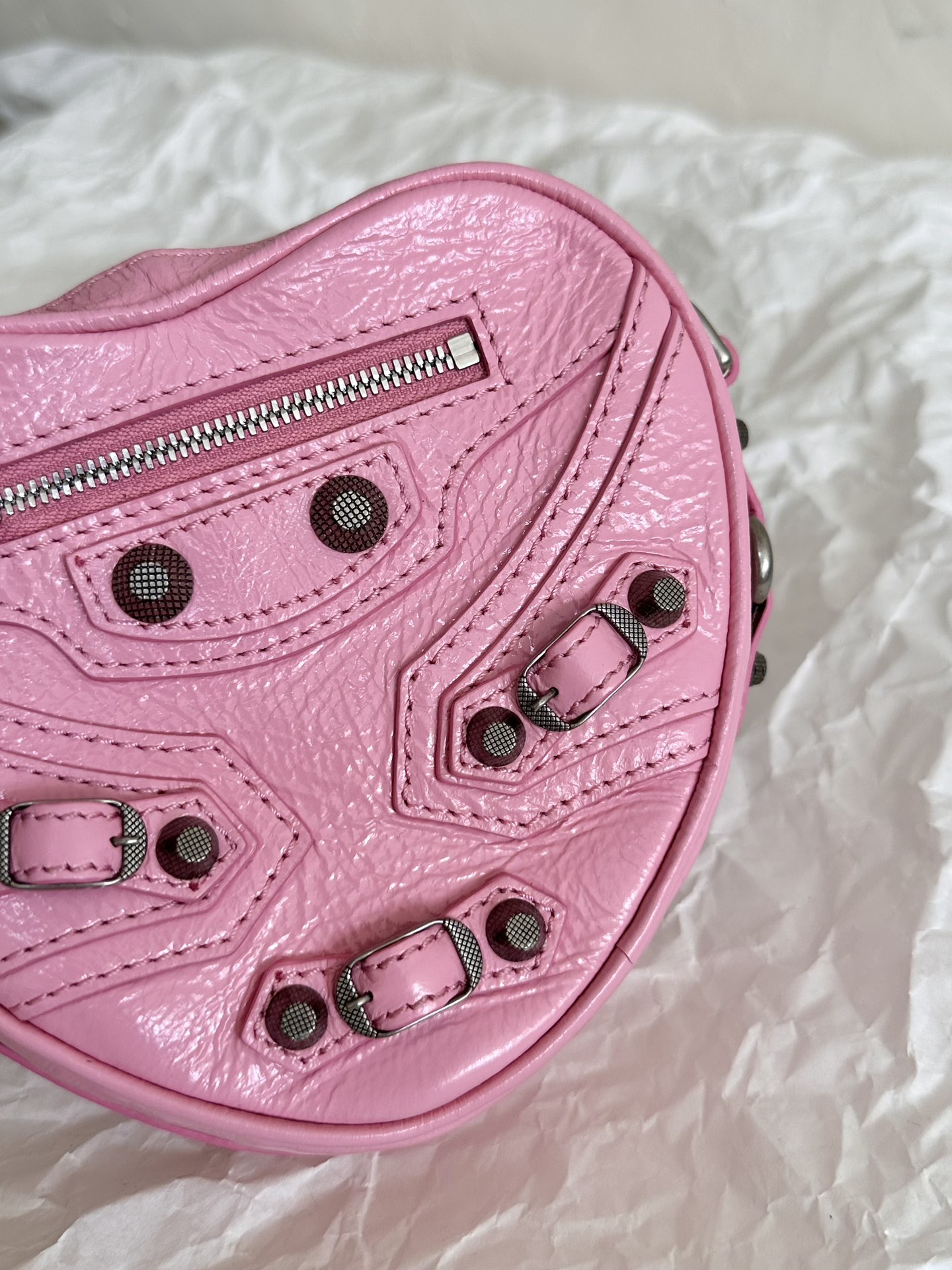 Ba1en*iaga Le Cagole Heart Mini Bag Black/Pink For Women 6.3in/16cm 7227811VG9Y1000