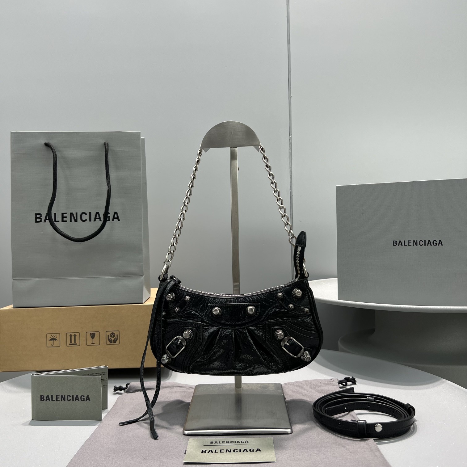 Ba1en*iaga Le Cagole Mini Bag Black/White/Pink For Women 8.2in/20.8cm 6958141VG9Y1000