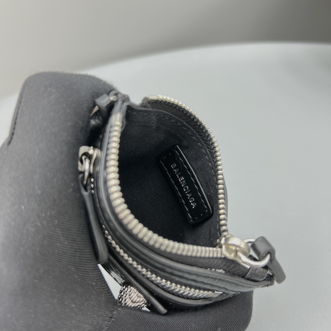 Ba1en*iaga Le Cagole XS Flap Bag Black For Women 9.4in/24cm
