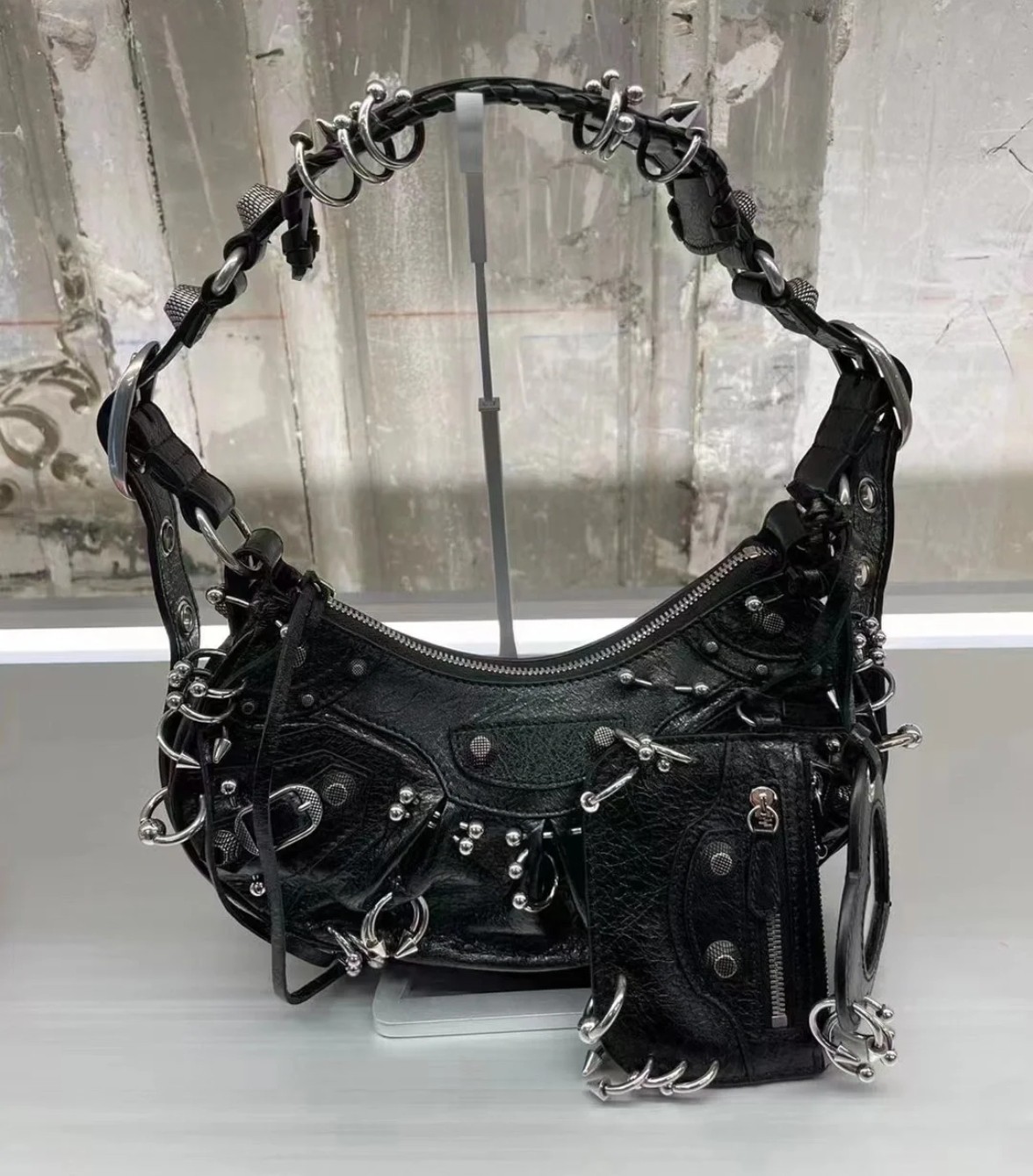 Ba1en*iaga Le Cagole XS Shoulder Bag Black/White For Women 10.2in/25.9cm 671309210G81000