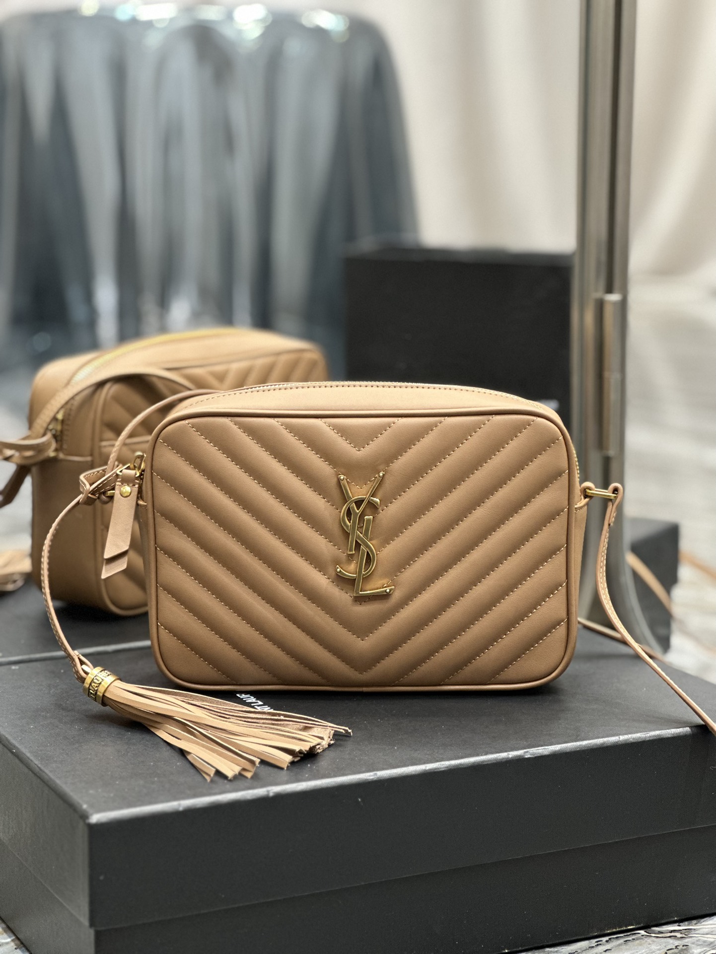 Sa1nt Lau*nt Lou Camera Bag Brown For Women 9in/23cm