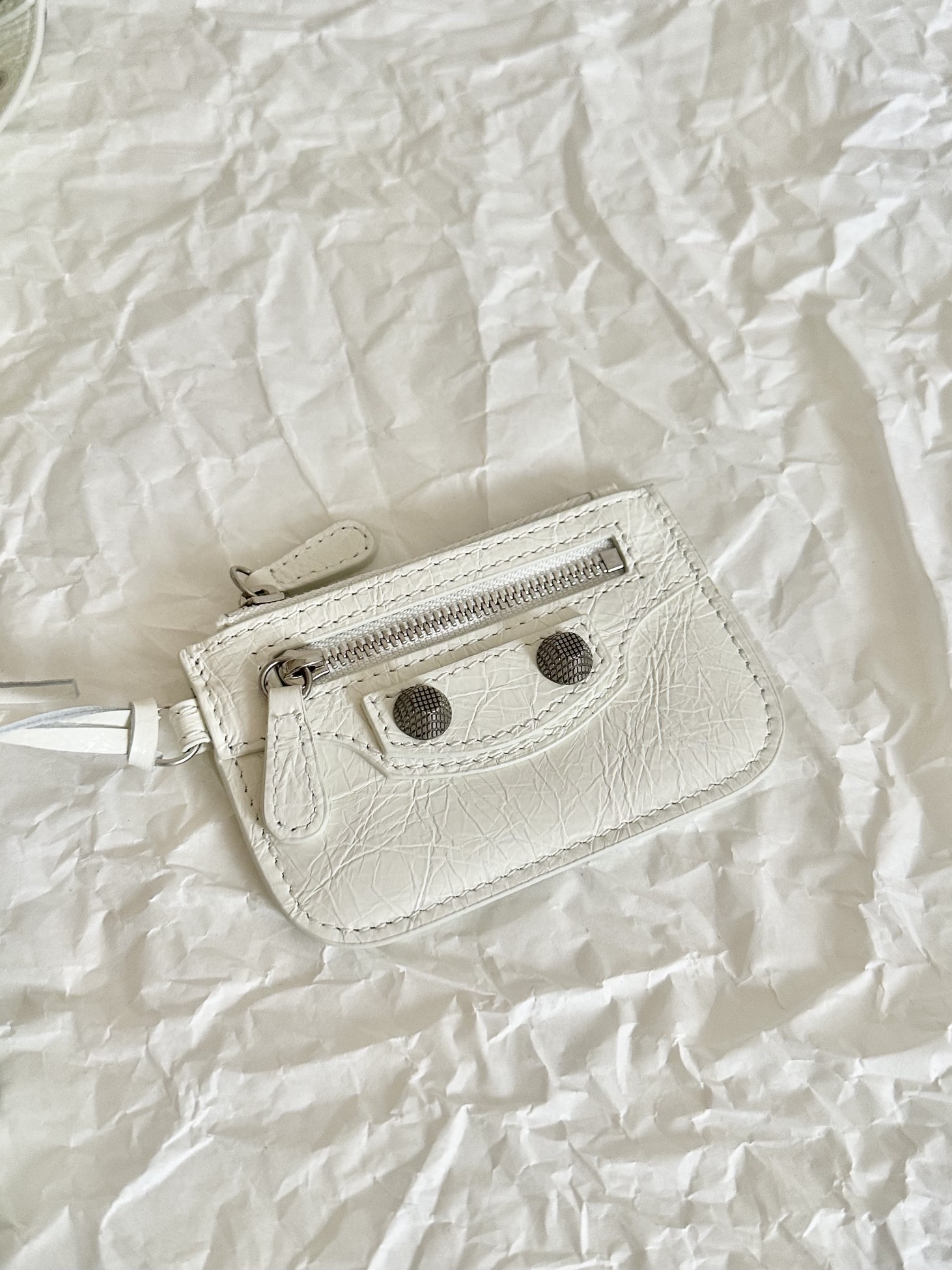 Ba1en*iaga Neo Cagole City Small Handbag White/Silver For Women 10.5in/27cm 222342F046015