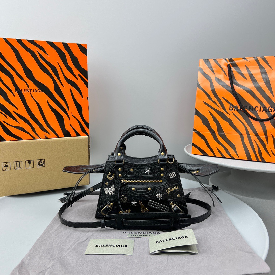 Ba1en*iaga Neo Cagole XS Handbag Black For Women 10.2in/26cm