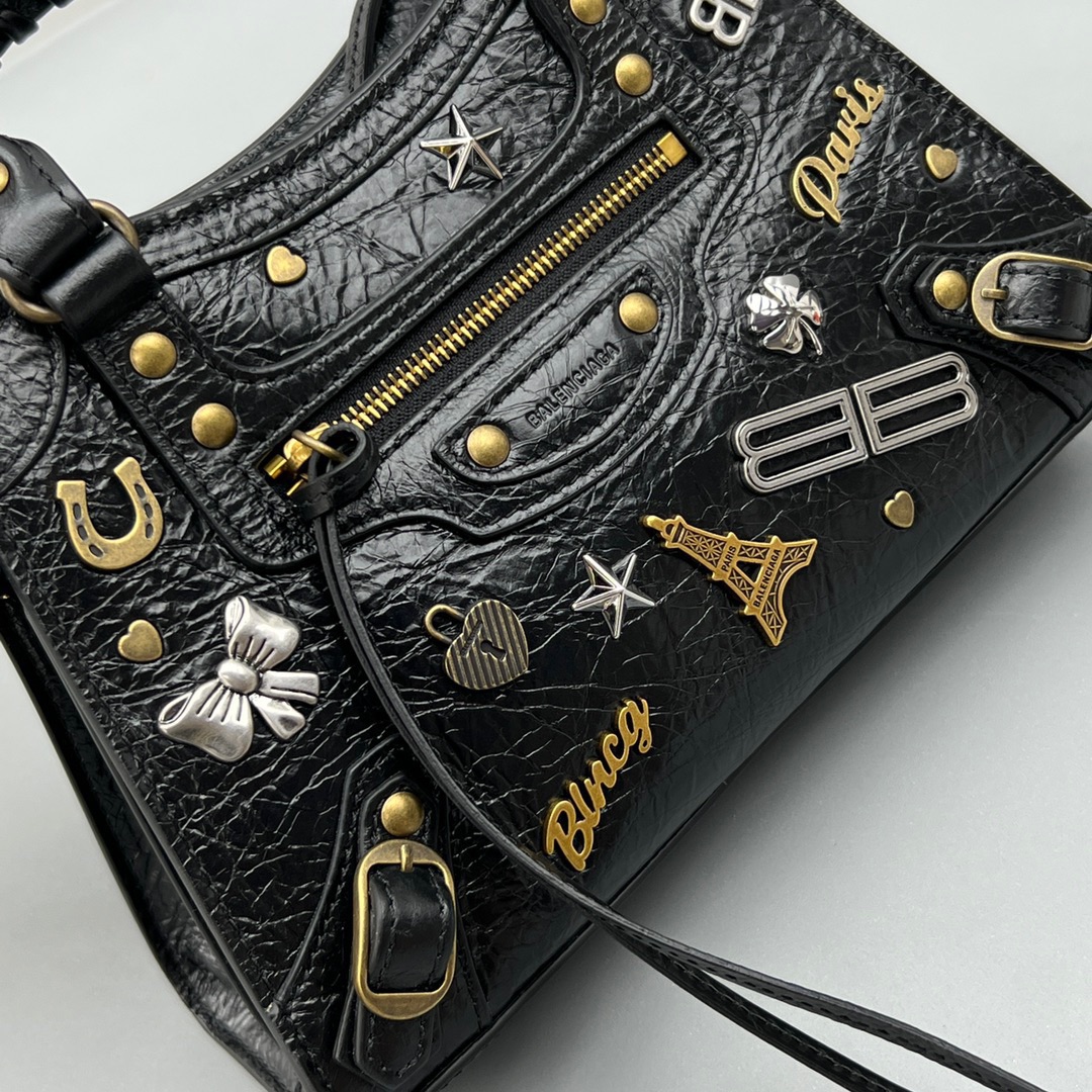 Ba1en*iaga Neo Cagole XS Handbag Black For Women 10.2in/26cm