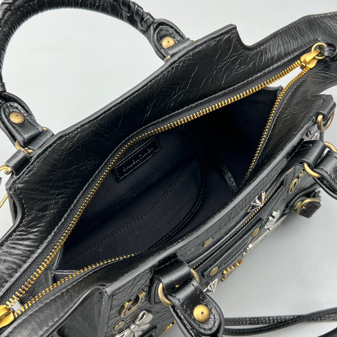 Ba1en*iaga Neo Cagole XS Handbag Black For Women 10.2in/26cm