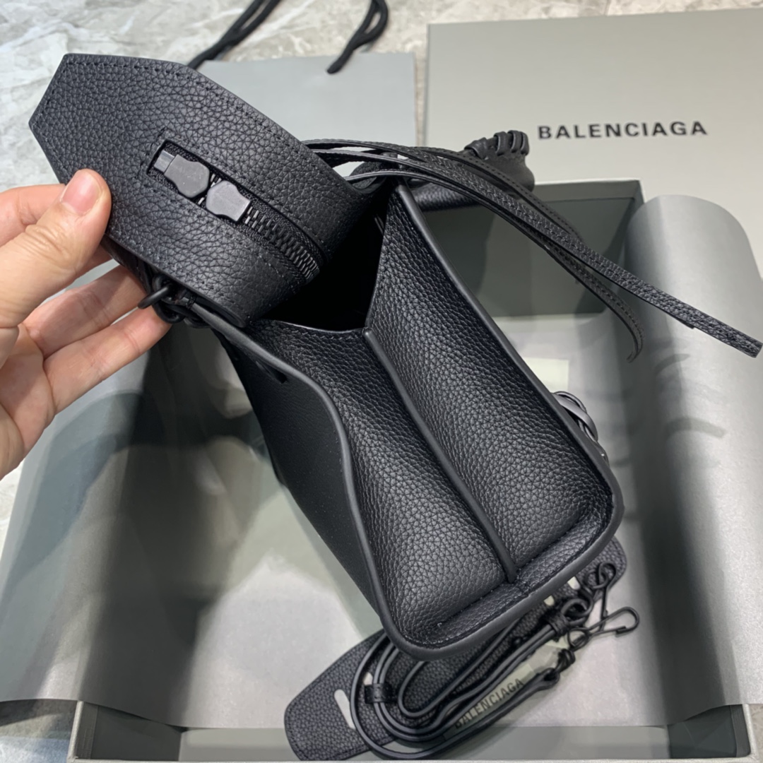 Ba1en*iaga Neo Classic Mini Handbag Black/Blue For Women 8.6in/21.8cm 69806715Y471000
