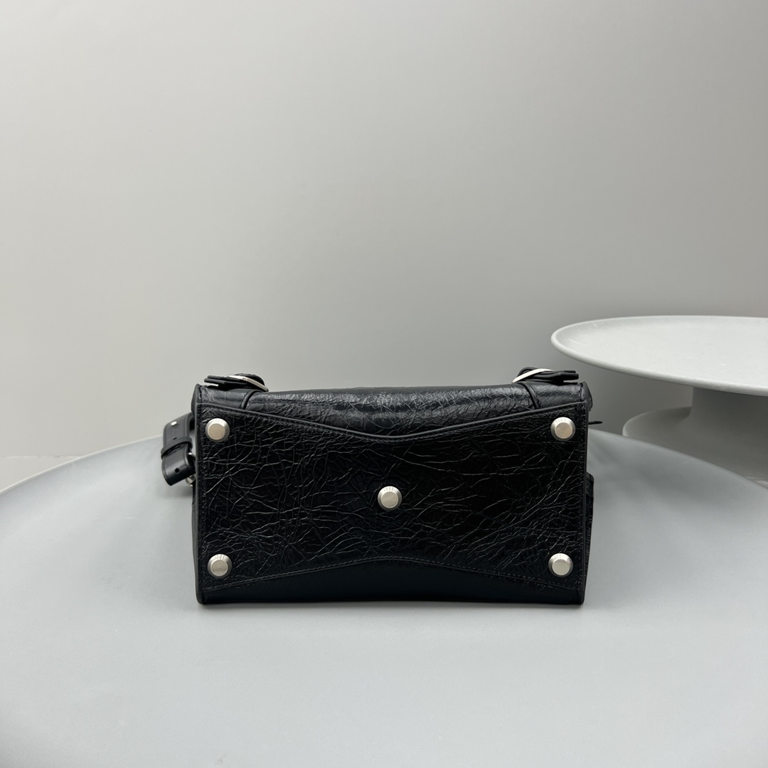 Ba1en*iaga Neo Classic Small Handbag Black For Women 13in/33cm