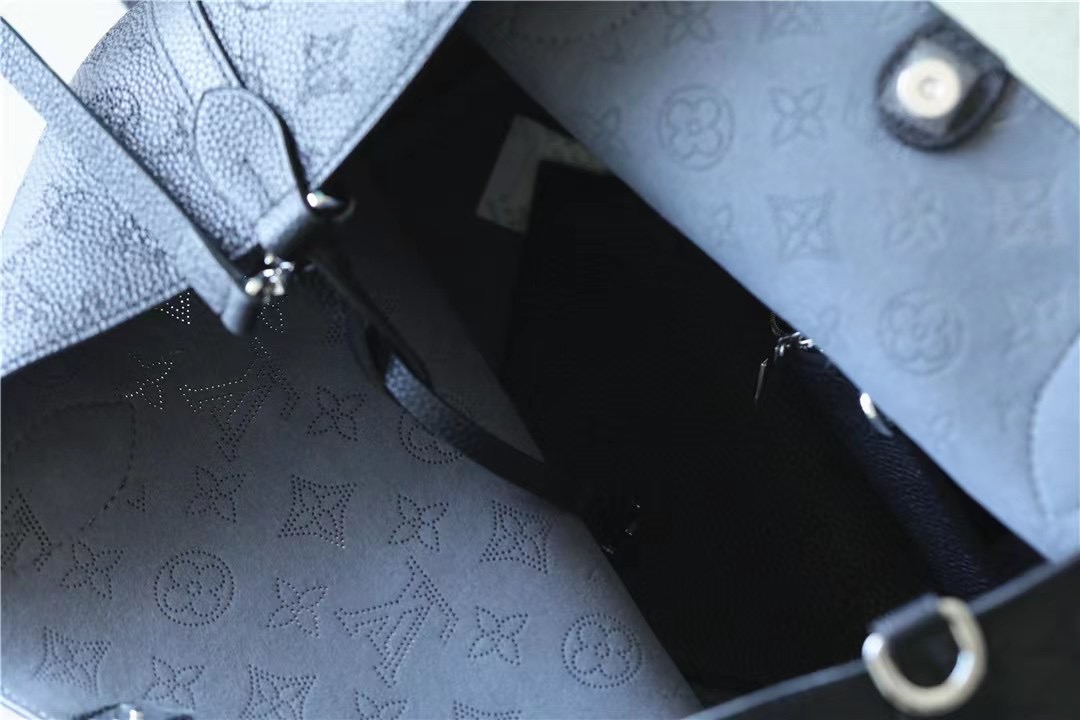 L0vis Vvtt0n Neverfull MM Black For Women 12.2in/31cm