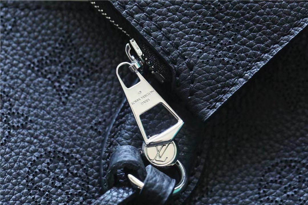 L0vis Vvtt0n Neverfull MM Black For Women 12.2in/31cm