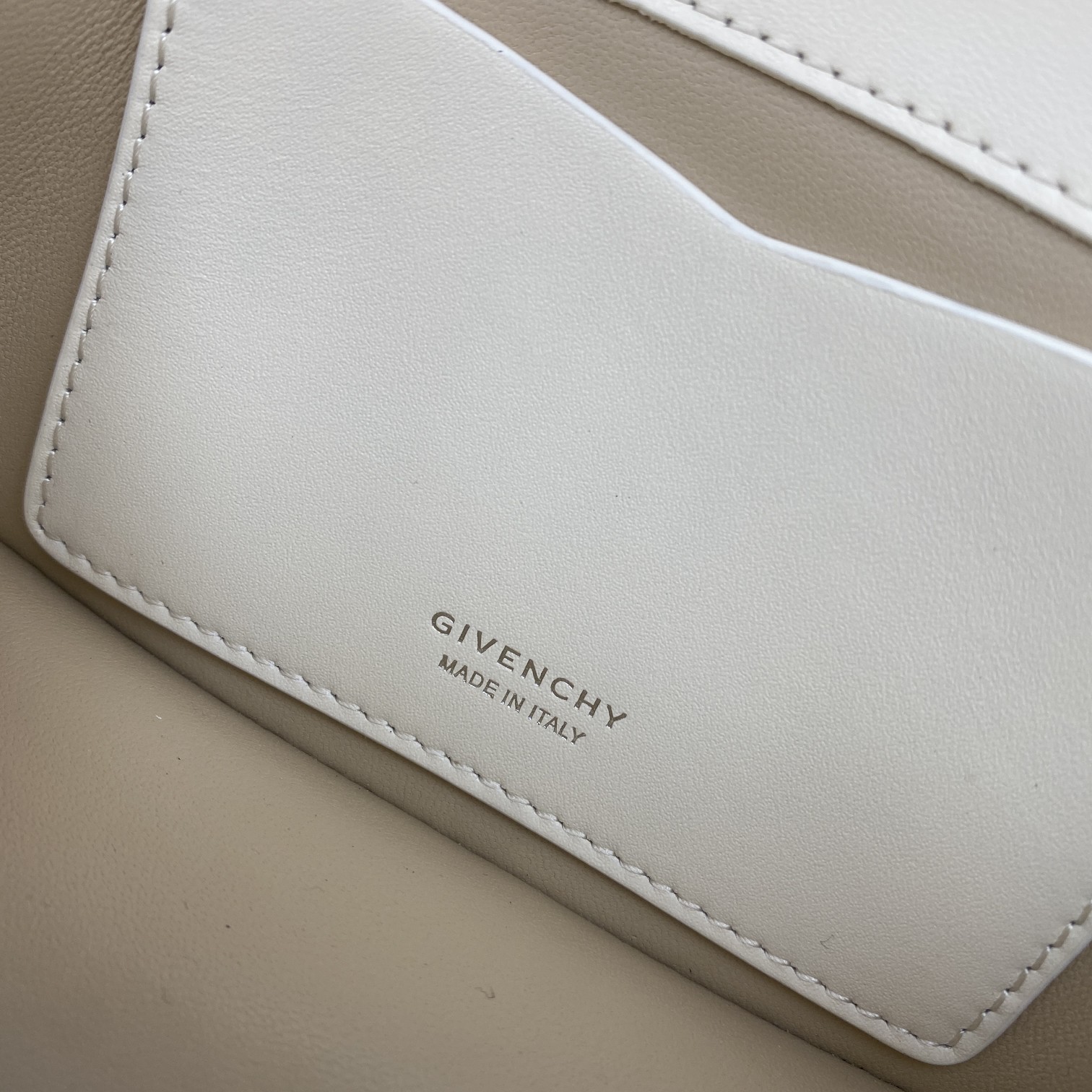 Givenchy Small 4G Bag Black/White/Pink For Women 6.5in/16.5cm