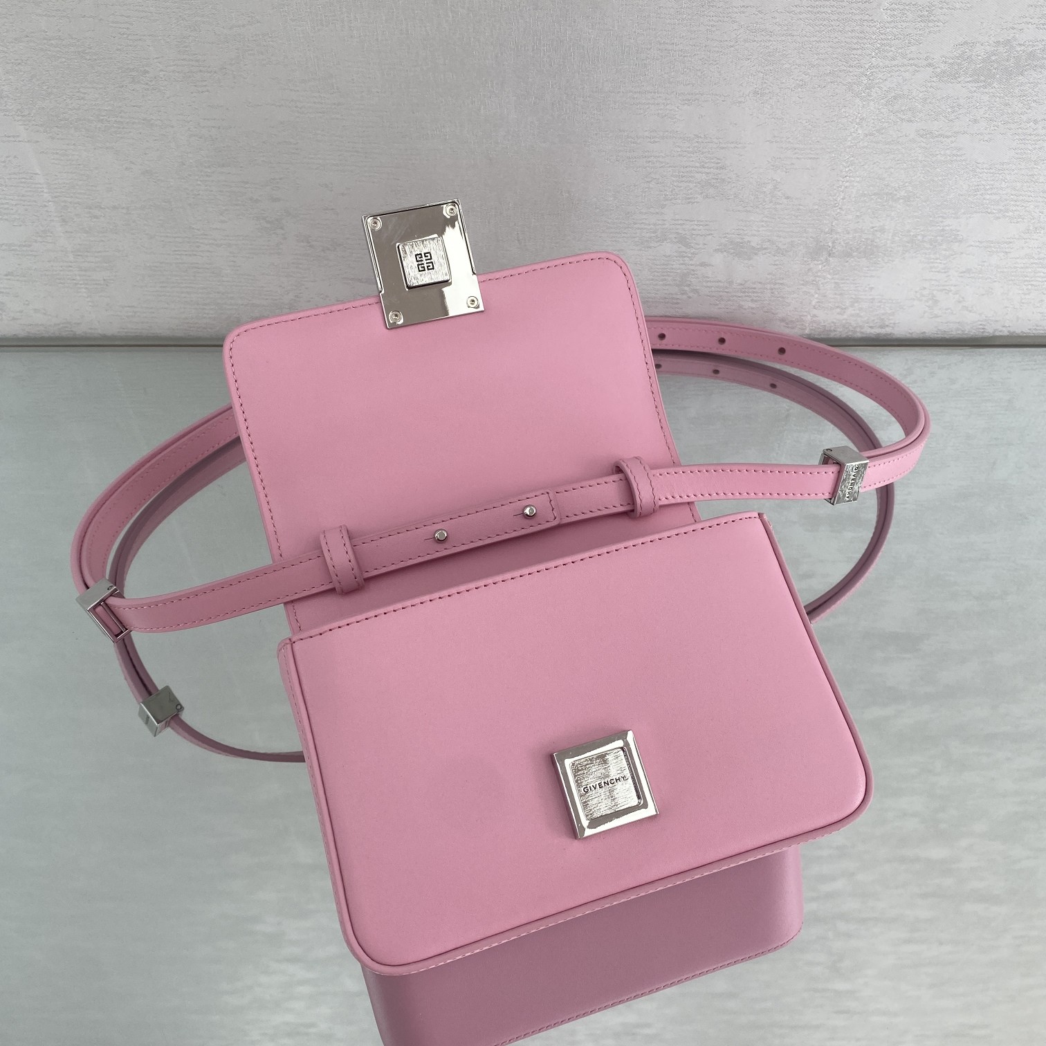 Givenchy Small 4G Bag Black/White/Pink For Women 6.5in/16.5cm
