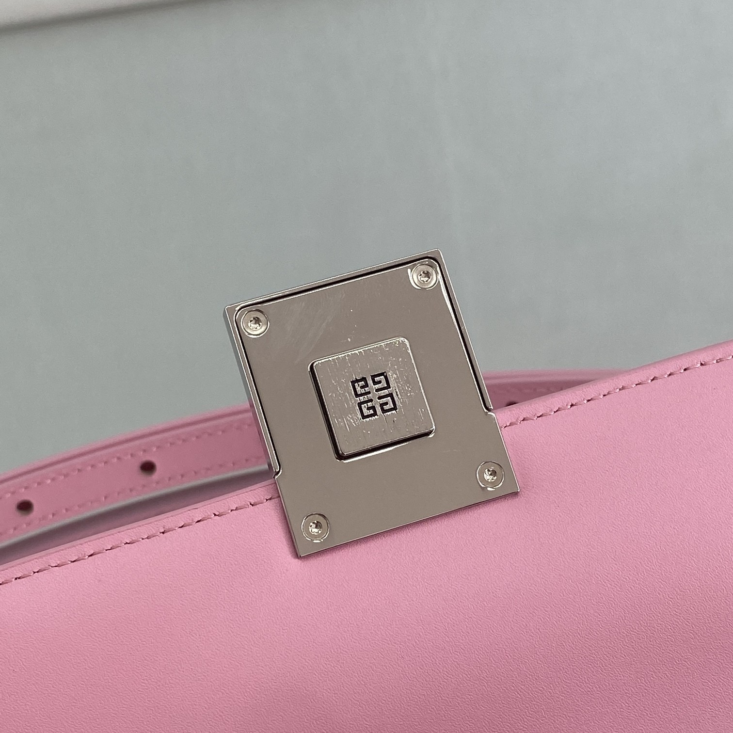 Givenchy Small 4G Bag Black/White/Pink For Women 6.5in/16.5cm