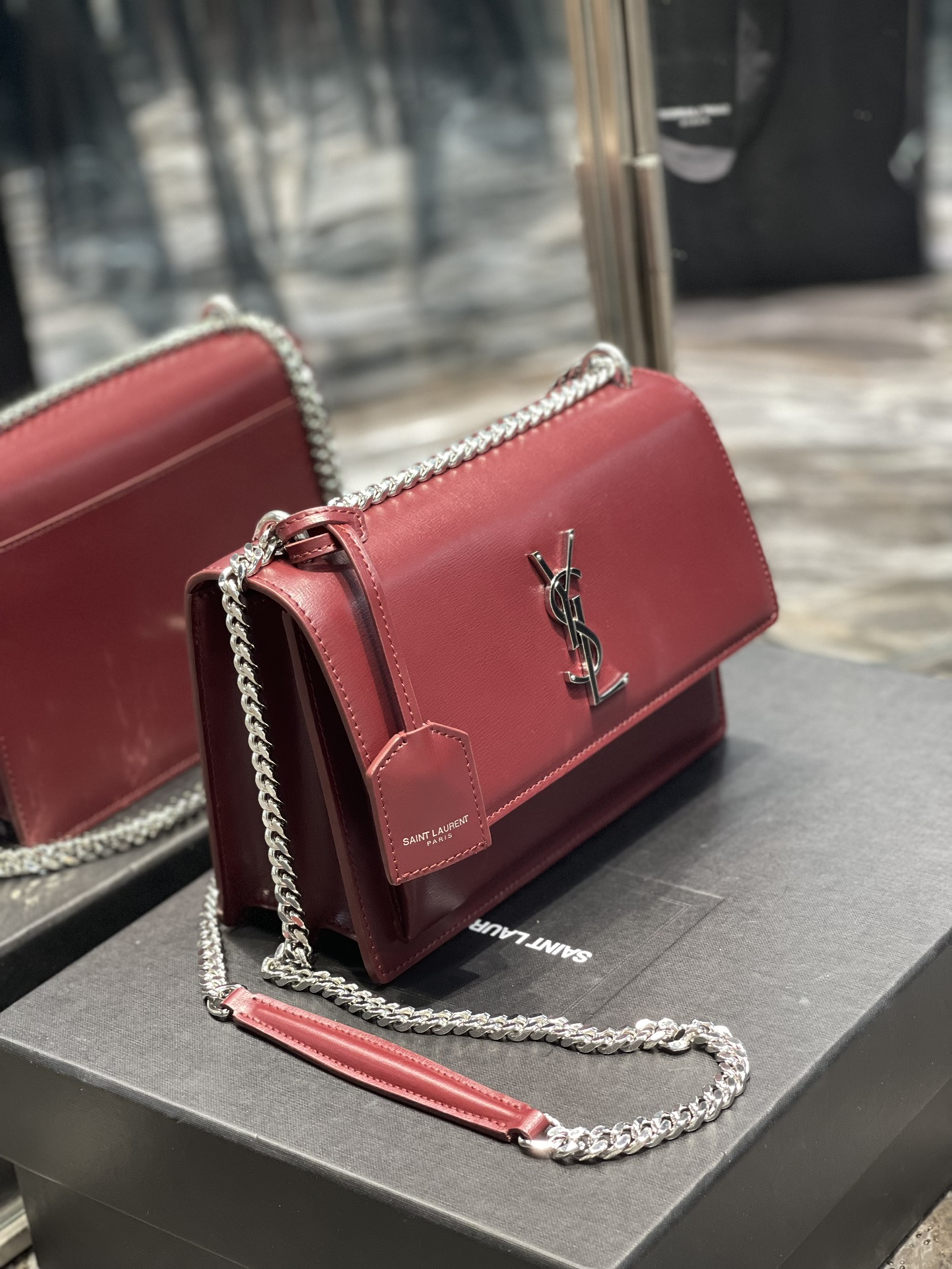 Sa1nt Lau*nt Sunset Medium Chain Bag Red For Women‎ 8.6in/22cm
