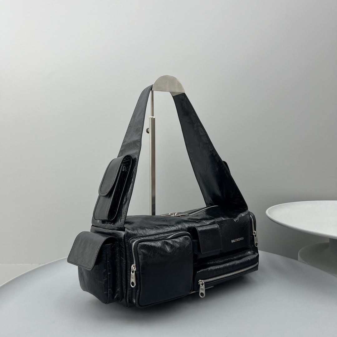 Ba1en*iaga S*perbusy Sling Bag Black For Women 11.8in/30cm