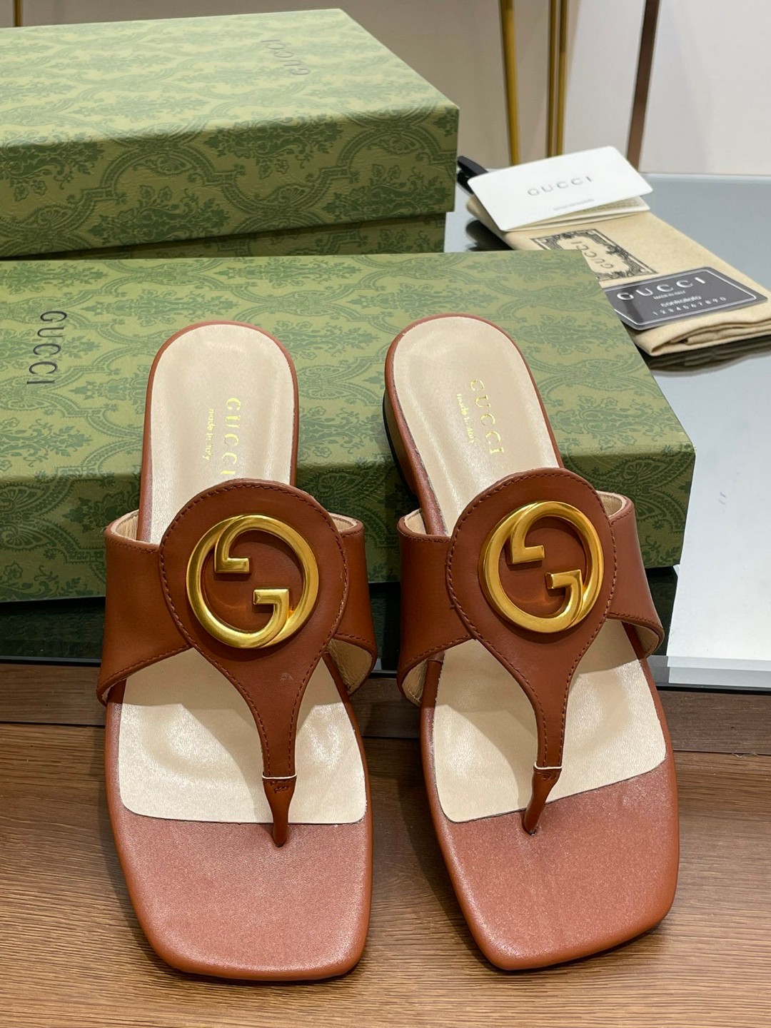 Gvc*1 Blondie Thong Sandal Brown For Women 